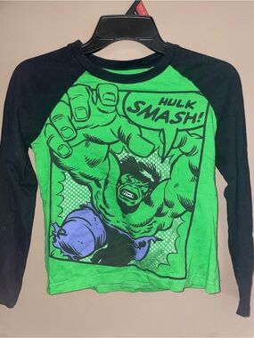 Marvel Green & Black Hulk 'Hulk Smash' Long Sleeve Tee Boys Sz 7-8